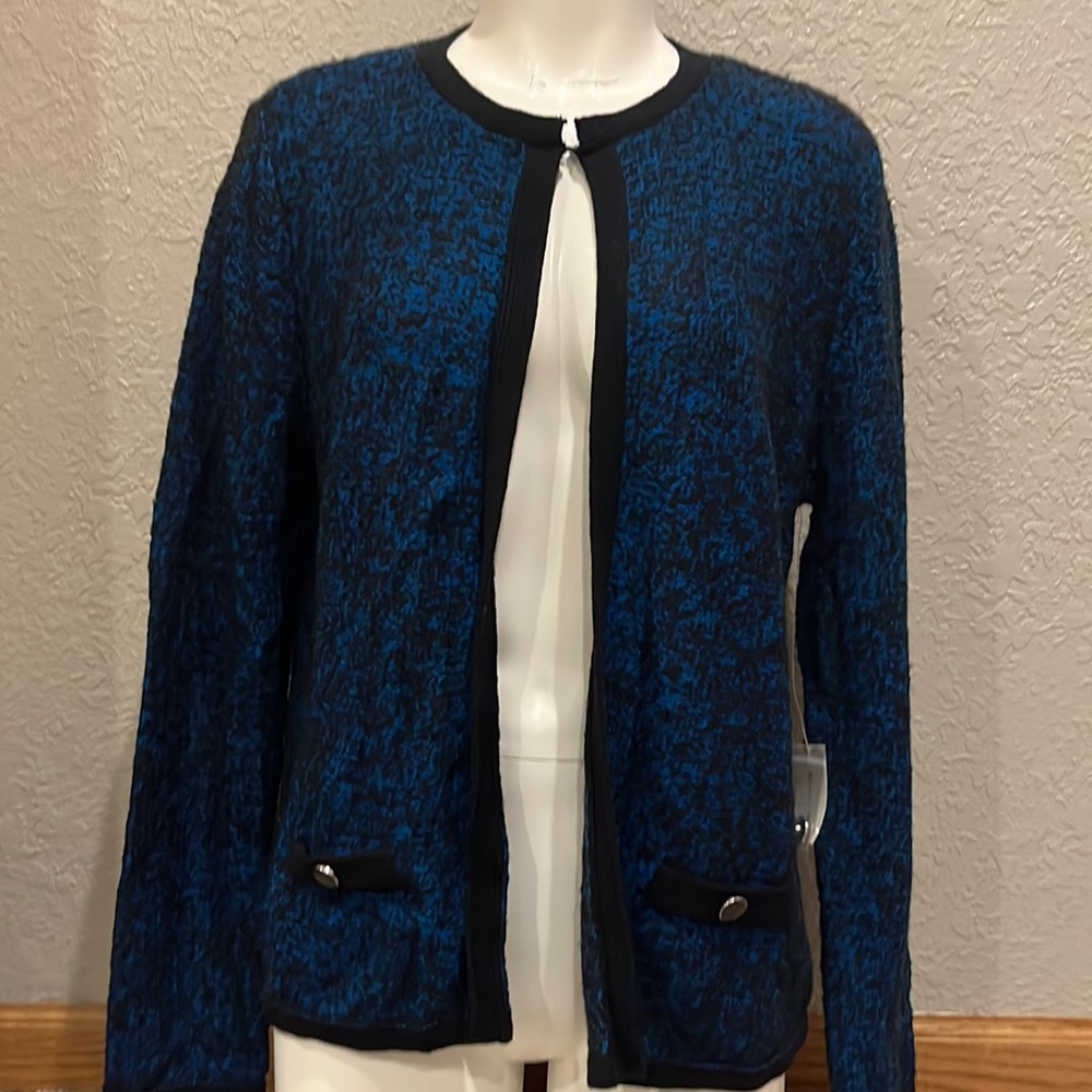 NWT Studio Works Top Sz M